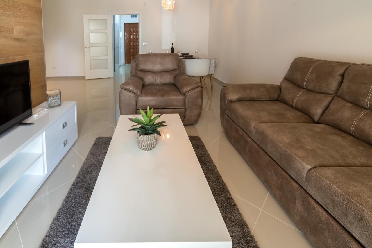 Marija apartmani Bar Bagian luar foto